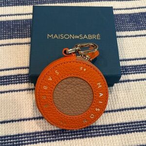 NWT MAISON de SABRÉ The Coin Purse in Sandstone Manhattan